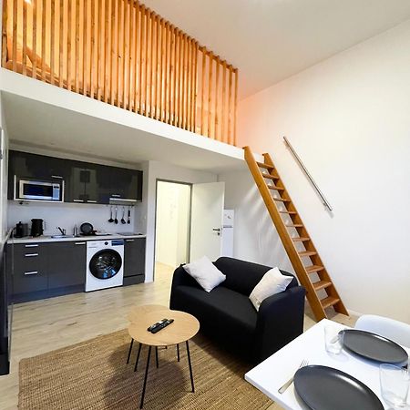 Loft Maniny By Urban Apartments Praga Exterior foto